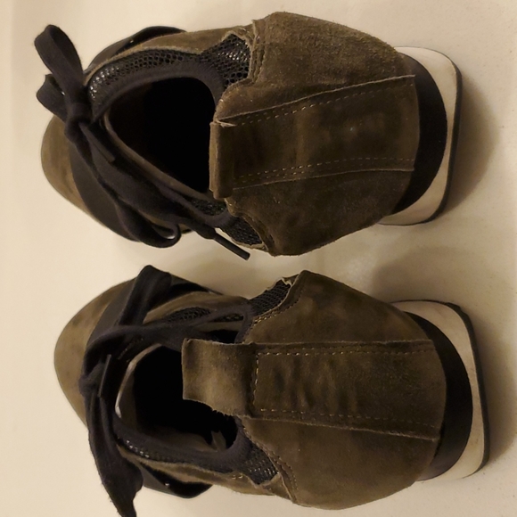 Steve Madden Altitude Olive Green Suede Mesh Sneaker sz 9.5M - Picture 6 of 10